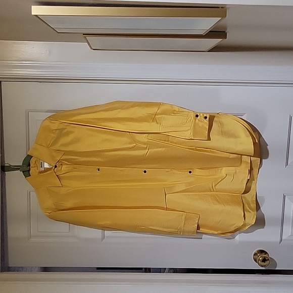 Neiman Marcus Exclusive Yellow Shirt - Picture 3 of 16
